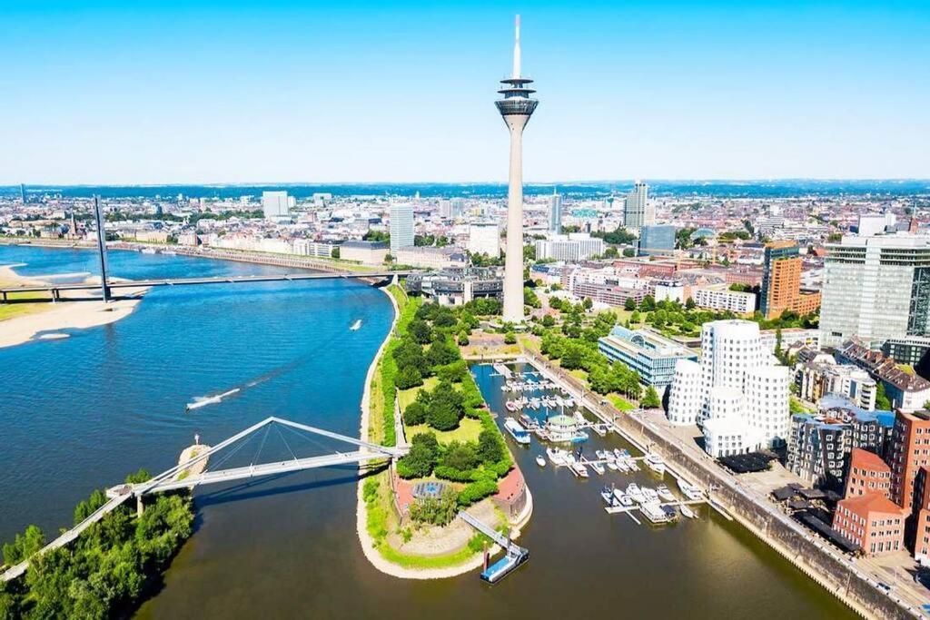 Messe Ausstattung Netflix Wlan Dusseldorf